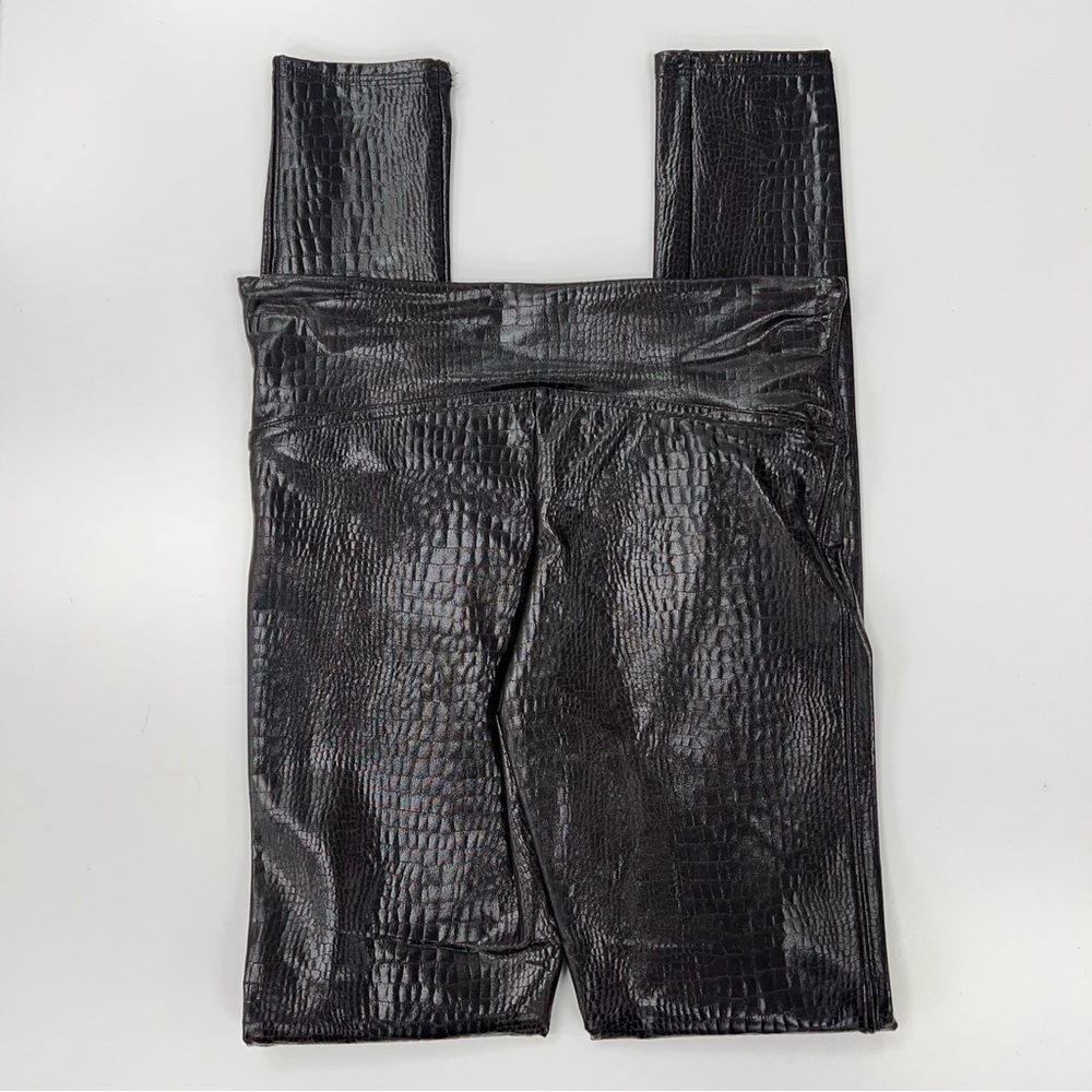 Faux Leather Croc Shine Leggings in Black/Brown - Picture 2 of 7